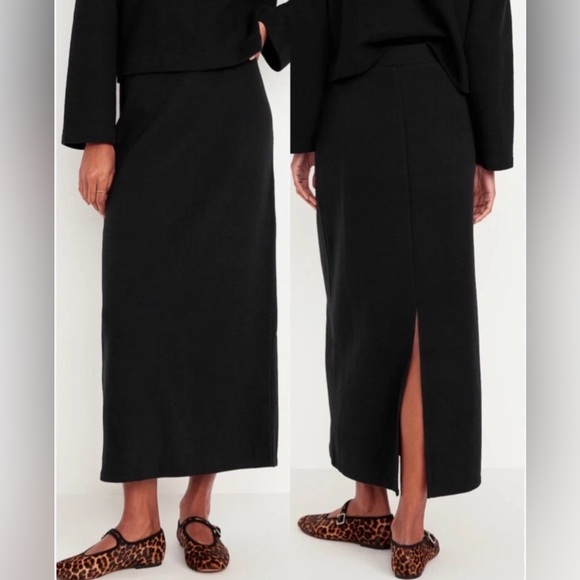 Old Navy - Cozy Maxi Column Skirt - Picture 2 of 6